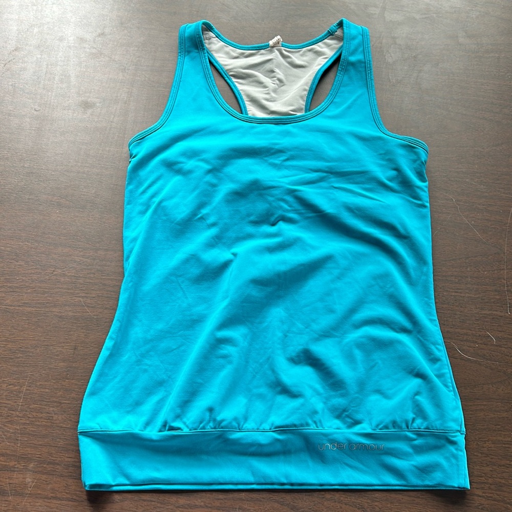 Under Armour Women’s Small Workout Racerback Tank Top Built in Bra Blue